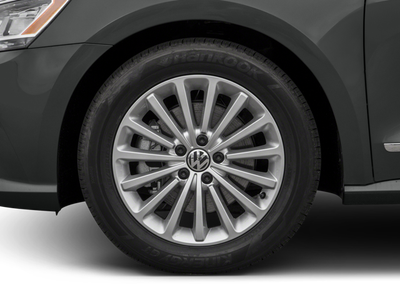 2016 Volkswagen Passat 1.8T SE w/Technology