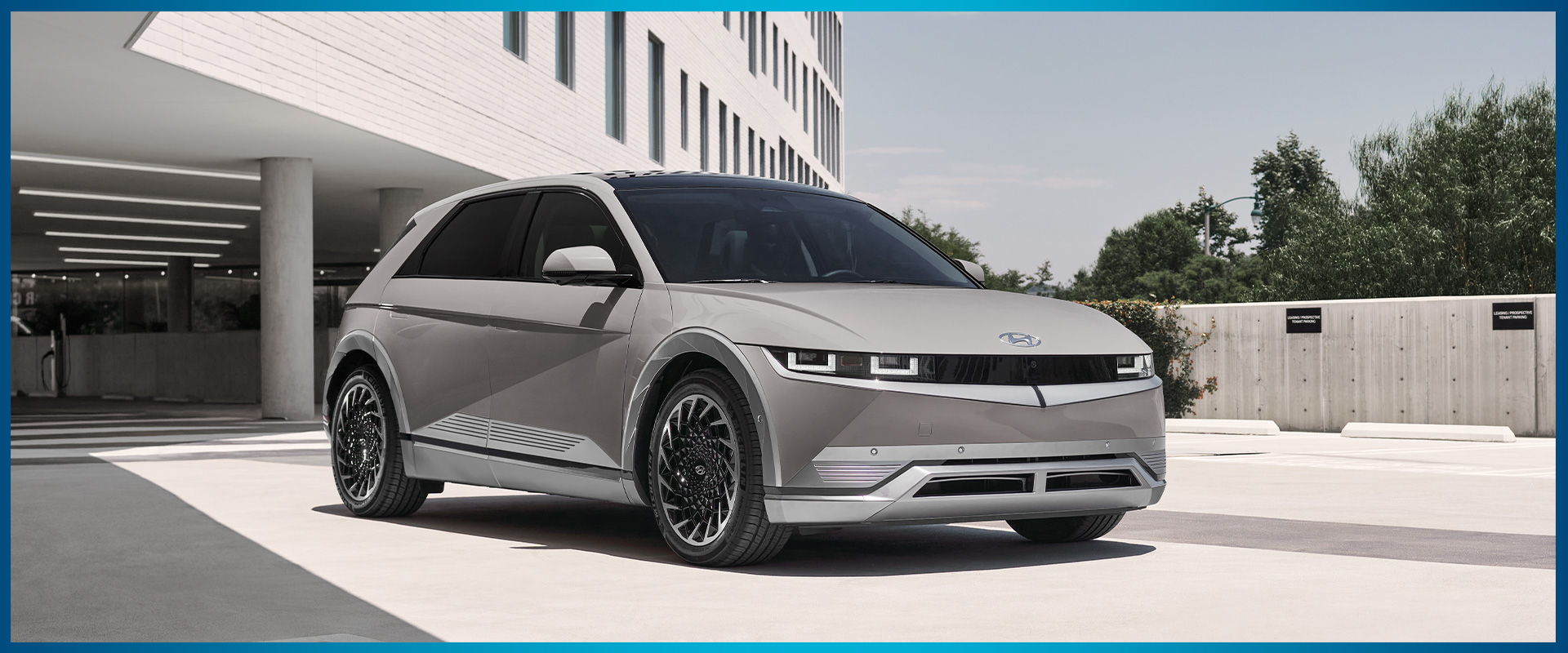 2023 Hyundai IONIQ 5 Wins MotorTrend SUV of the Year