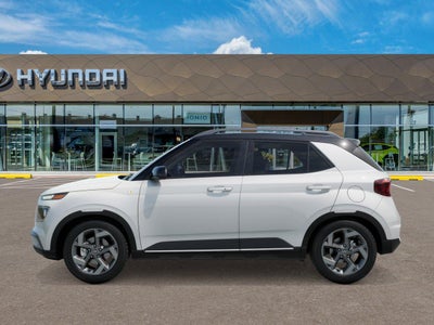 2026 Hyundai VENUE SEL W/Two-Tone Roof