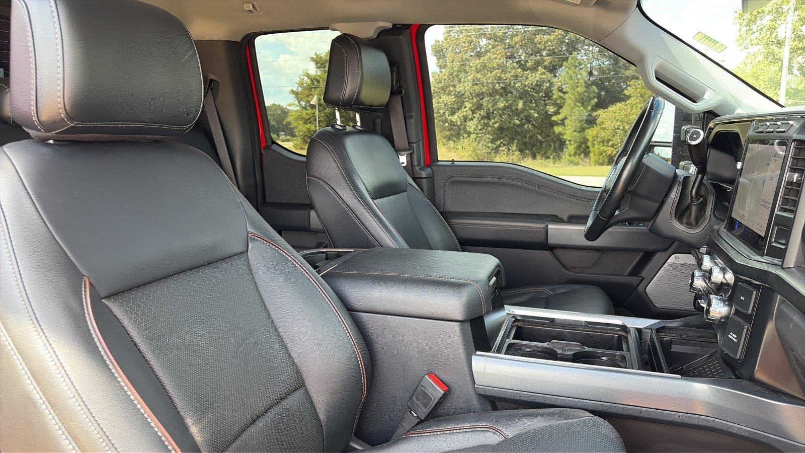 2024 Ford Super Duty F-450 DRW LARIAT