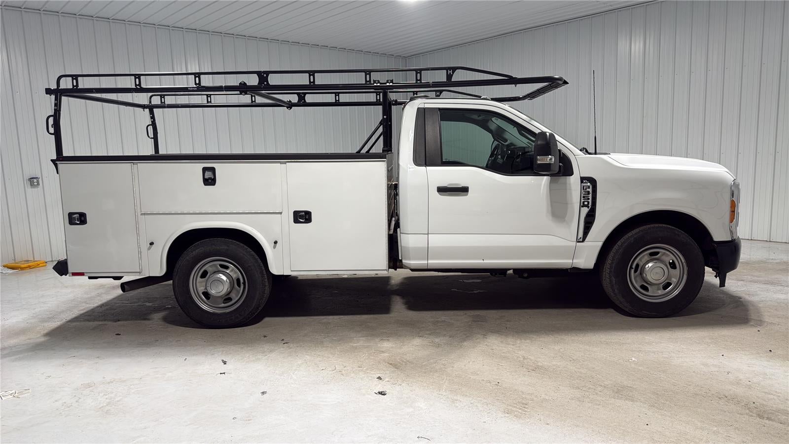 2023 Ford F-350 XL