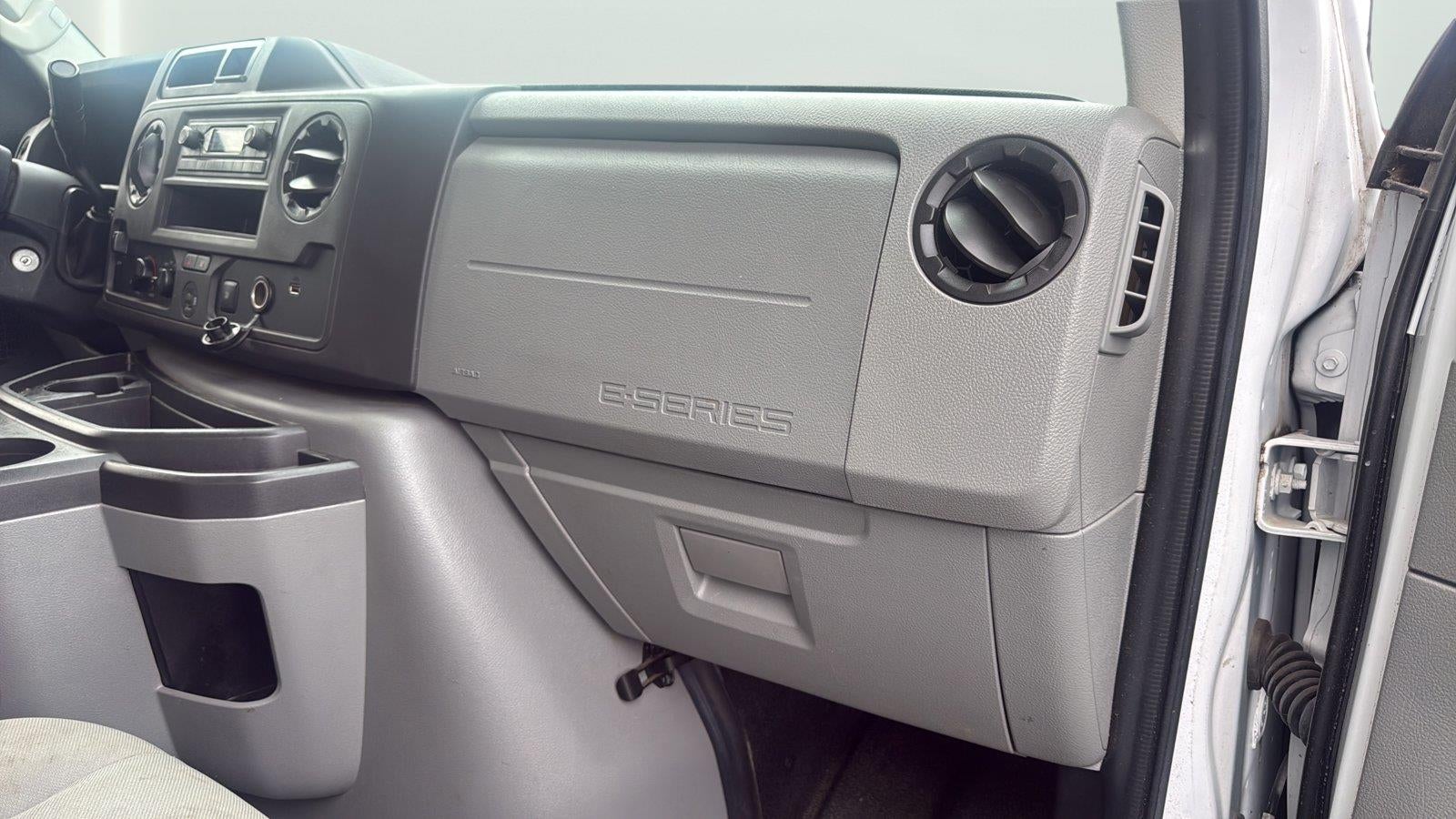 2022 Ford E-Series Cutaway Cutwy