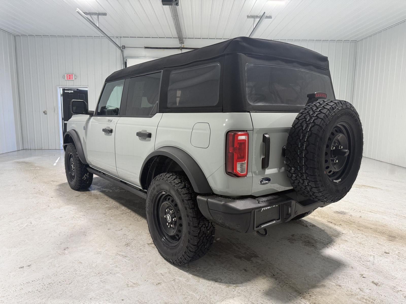 2023 Ford Bronco Black Diamond Advanced
