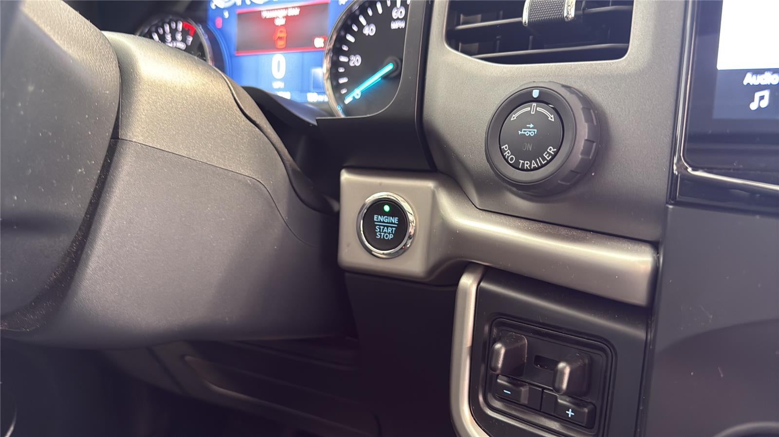 2022 Ford Expedition Max XLT