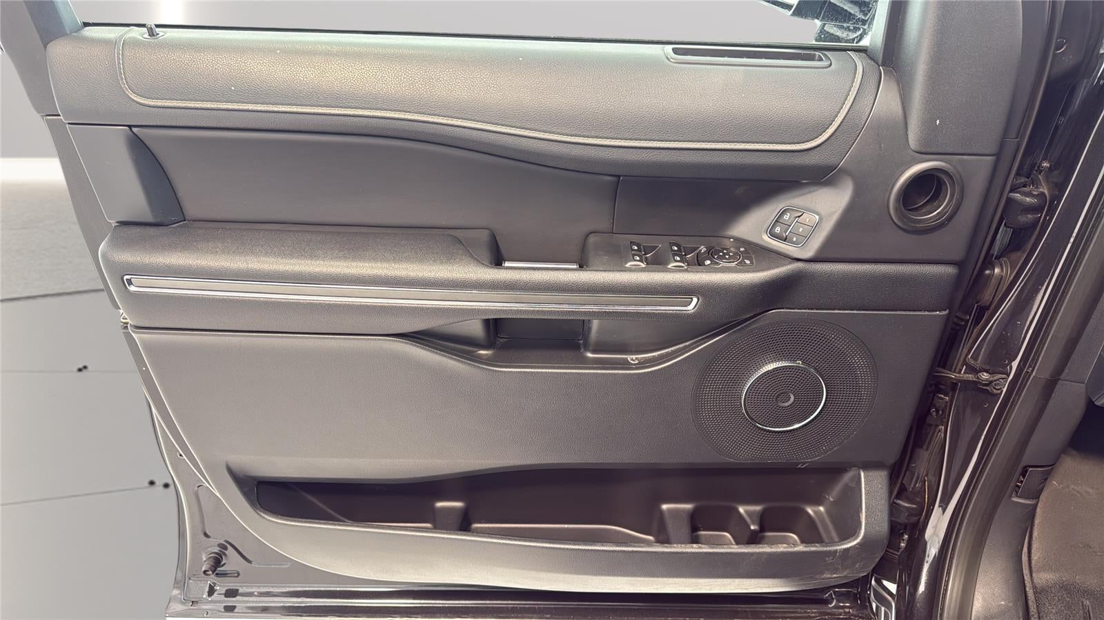 2022 Ford Expedition Max XLT