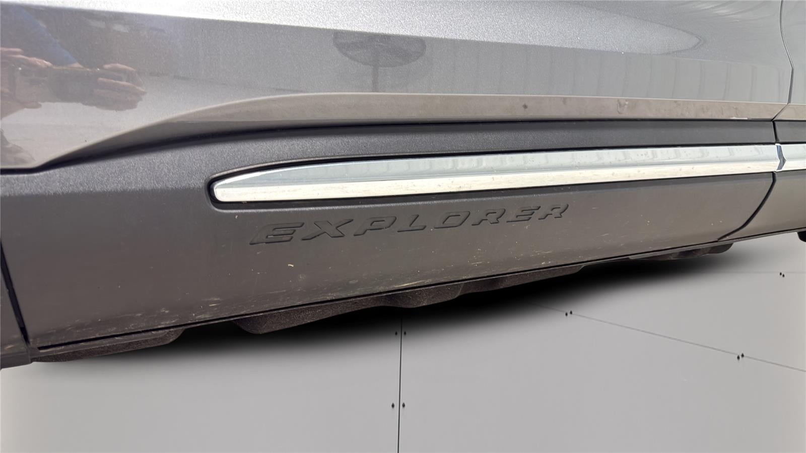2023 Ford Explorer Limi