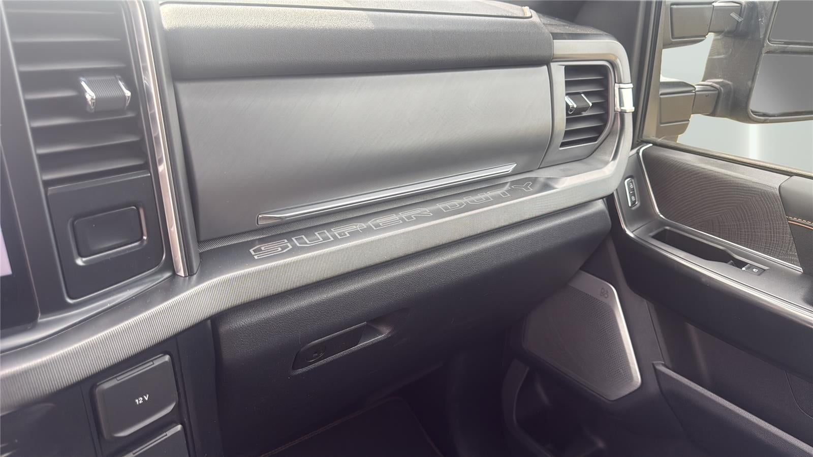 2024 Ford Super Duty F-250 Platinum