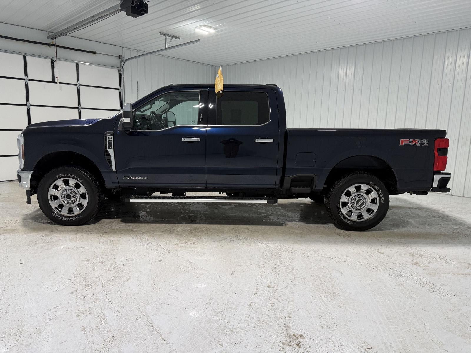 2024 Ford Super Duty F-250 SRW Lariat