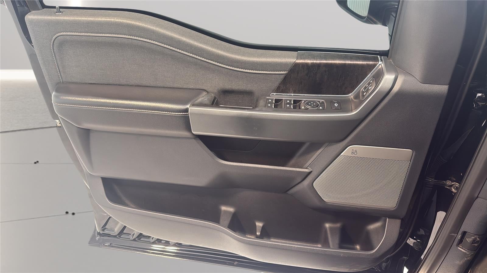 2024 Ford Super Duty F-350 Lariat