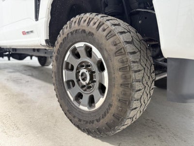 2024 Ford Super Duty F-350 SRW Lariat