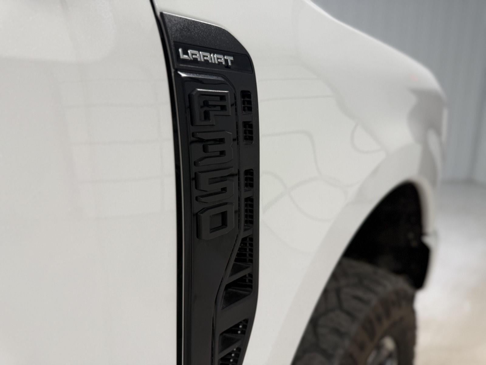 2024 Ford Super Duty F-350 SRW Lariat