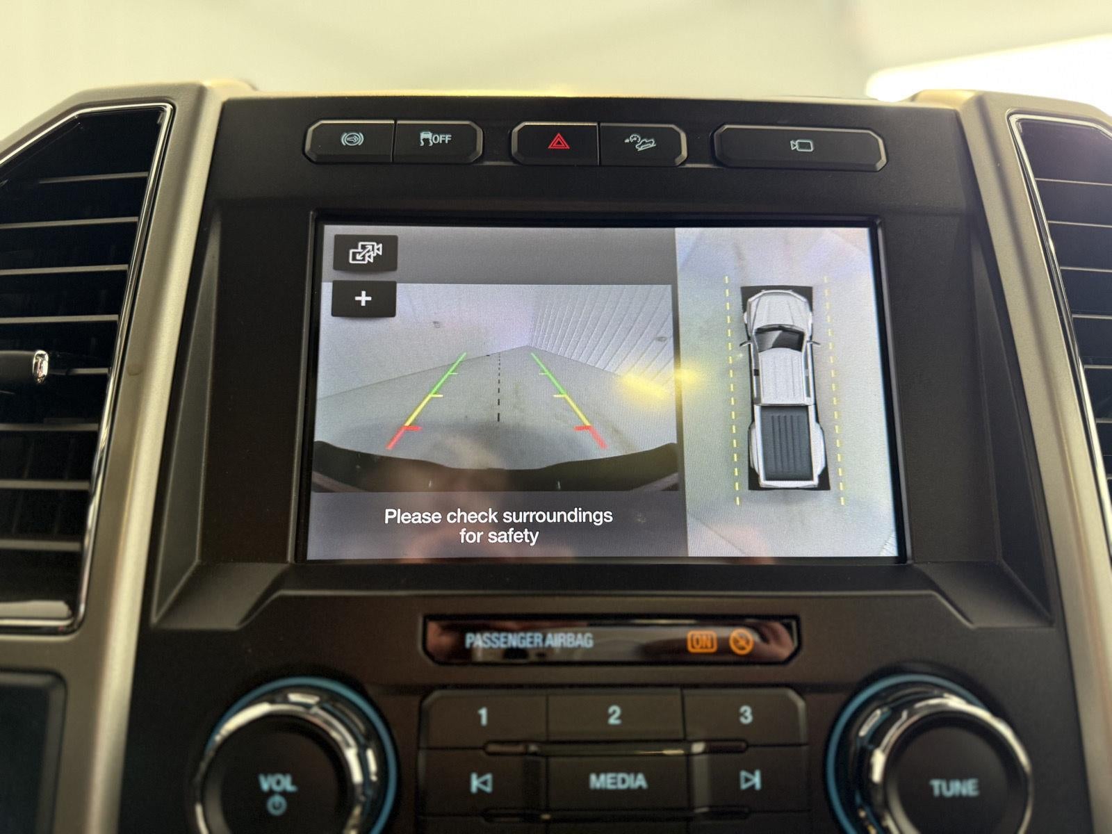 2019 Ford Super Duty F-450 DRW Lariat