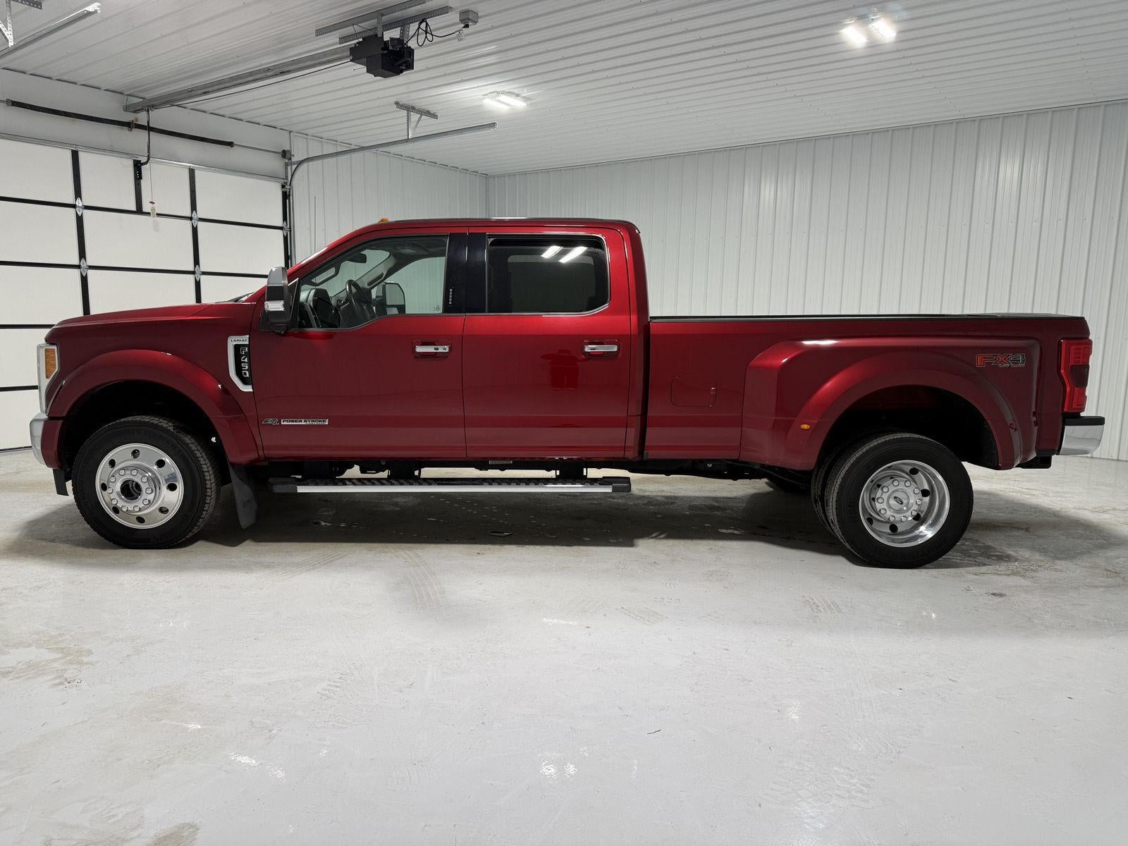 2019 Ford Super Duty F-450 DRW Lariat