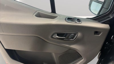 2026 Ford Transit 250
