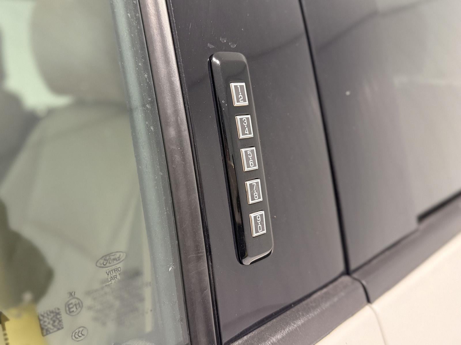 2020 Ford F-150 Base