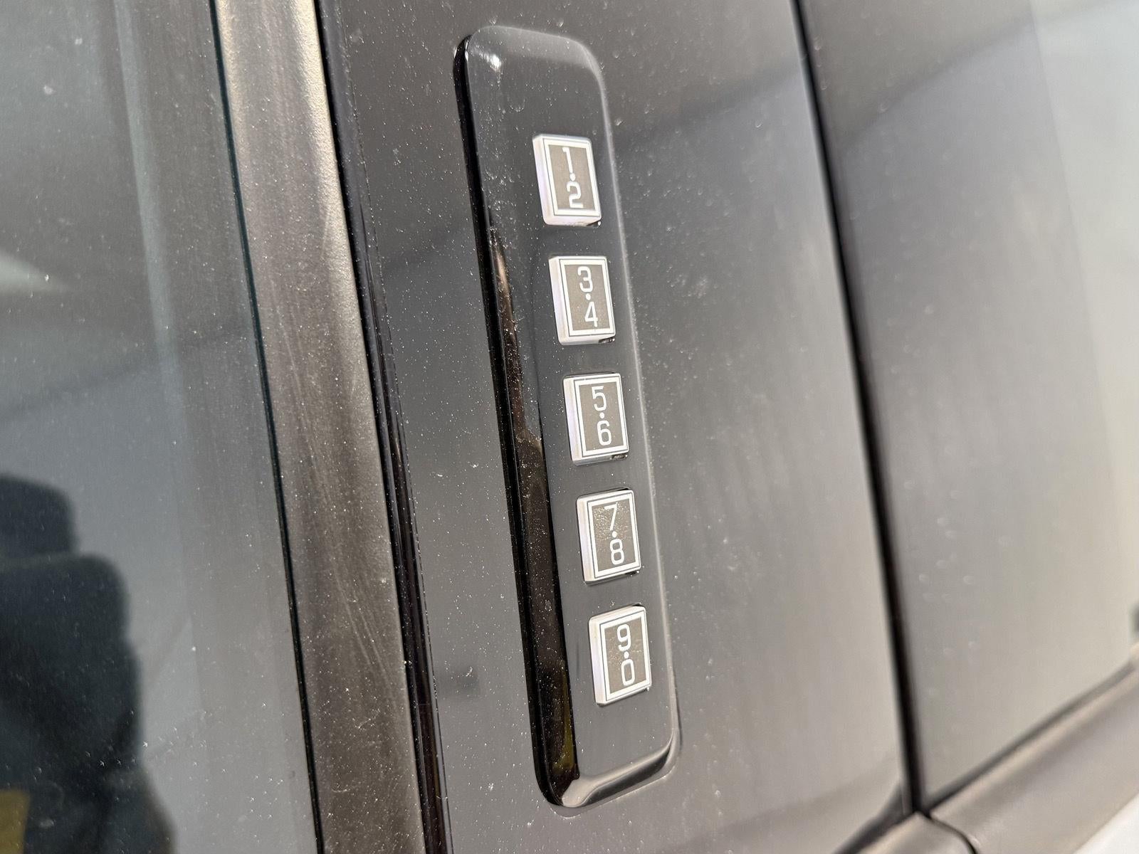 2022 Ford F-150 Base