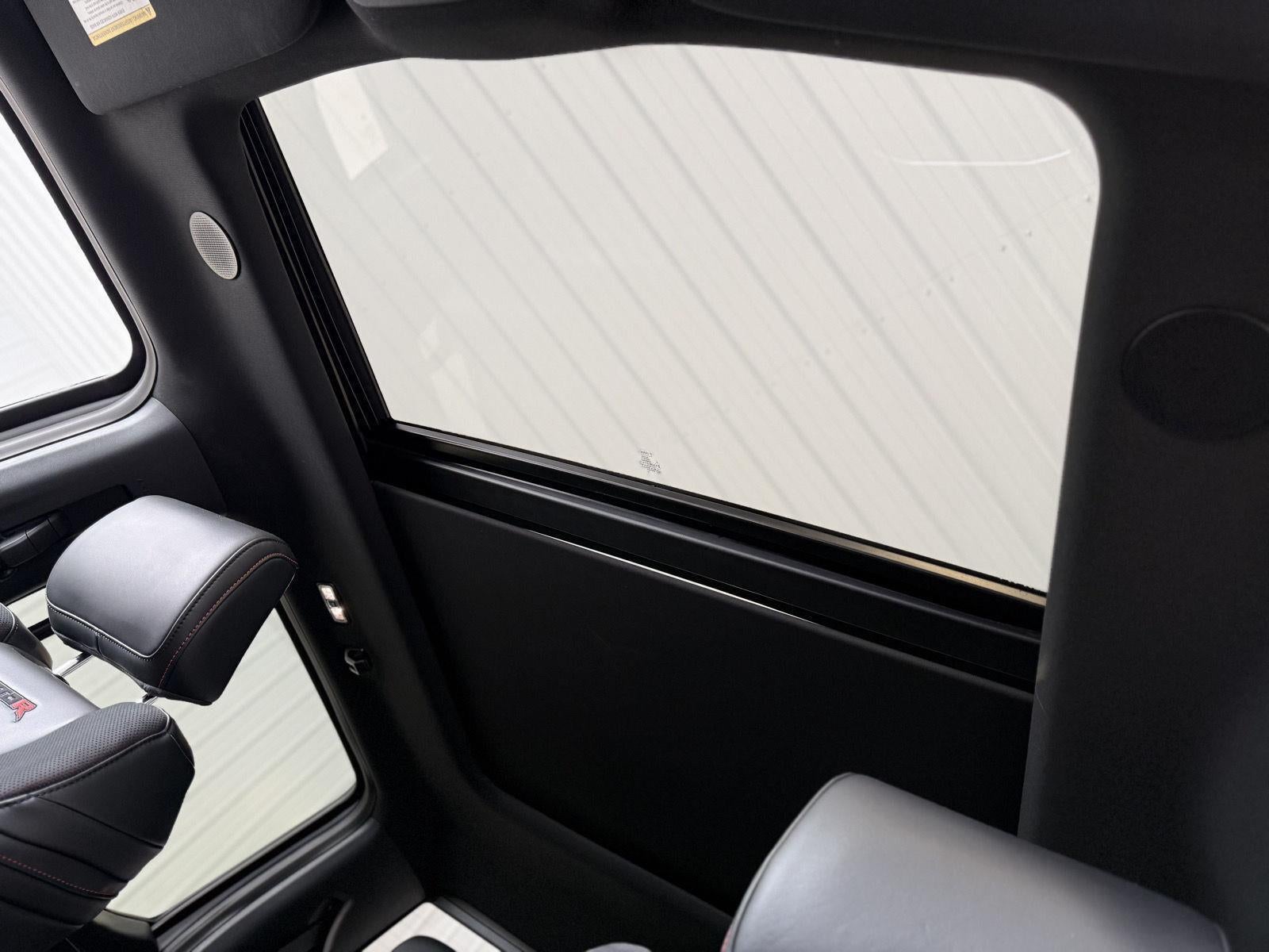 2025 Ford F-150 Raptor R