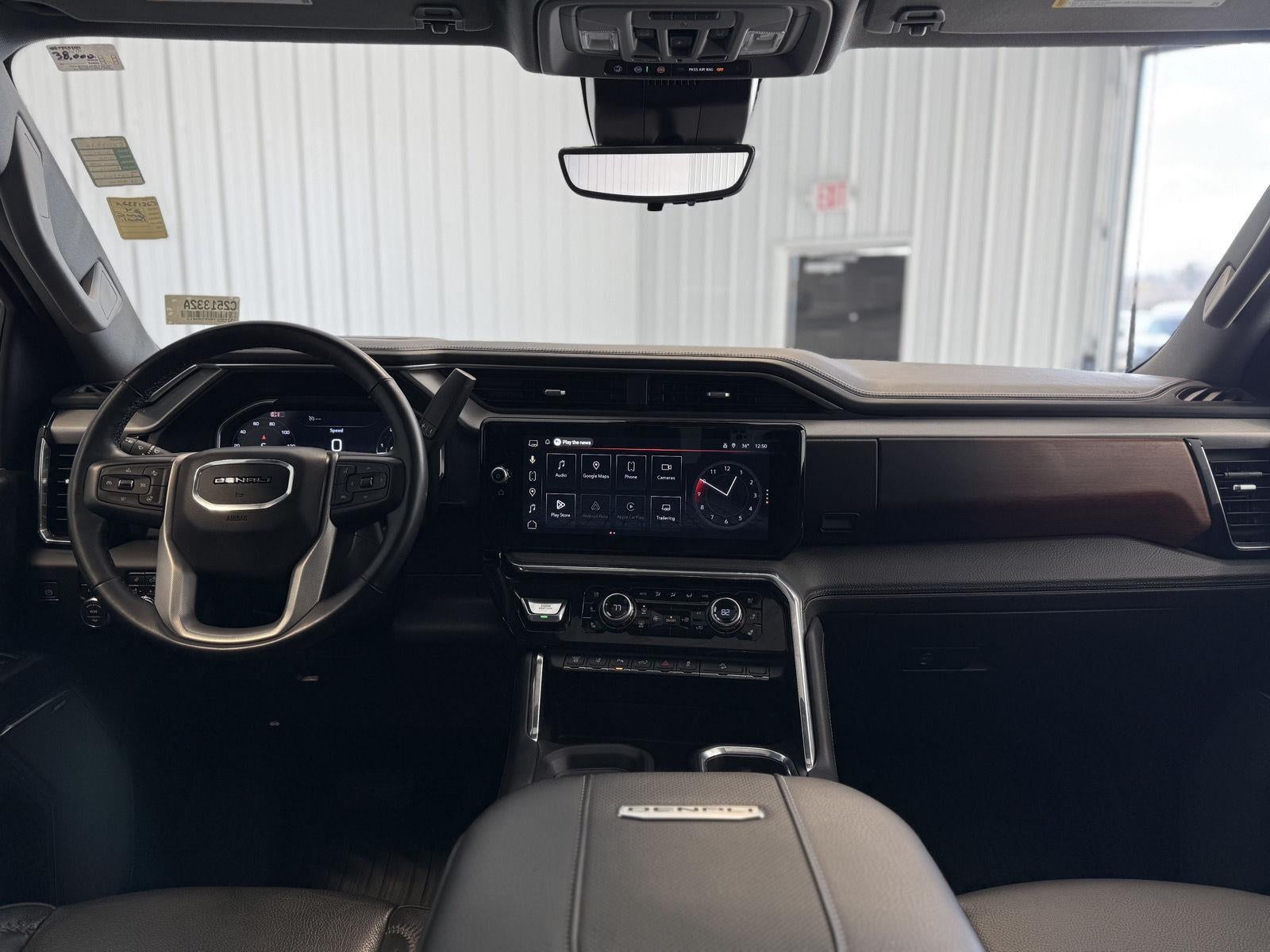 2024 GMC Sierra 2500HD Denali