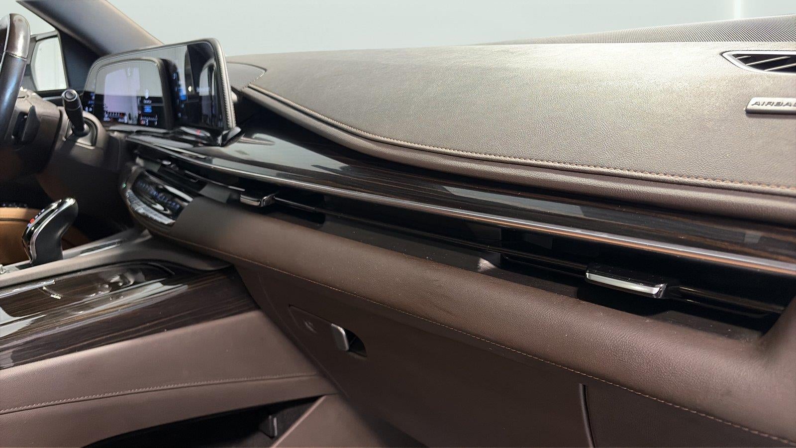 2021 Cadillac Escalade Esv Sport