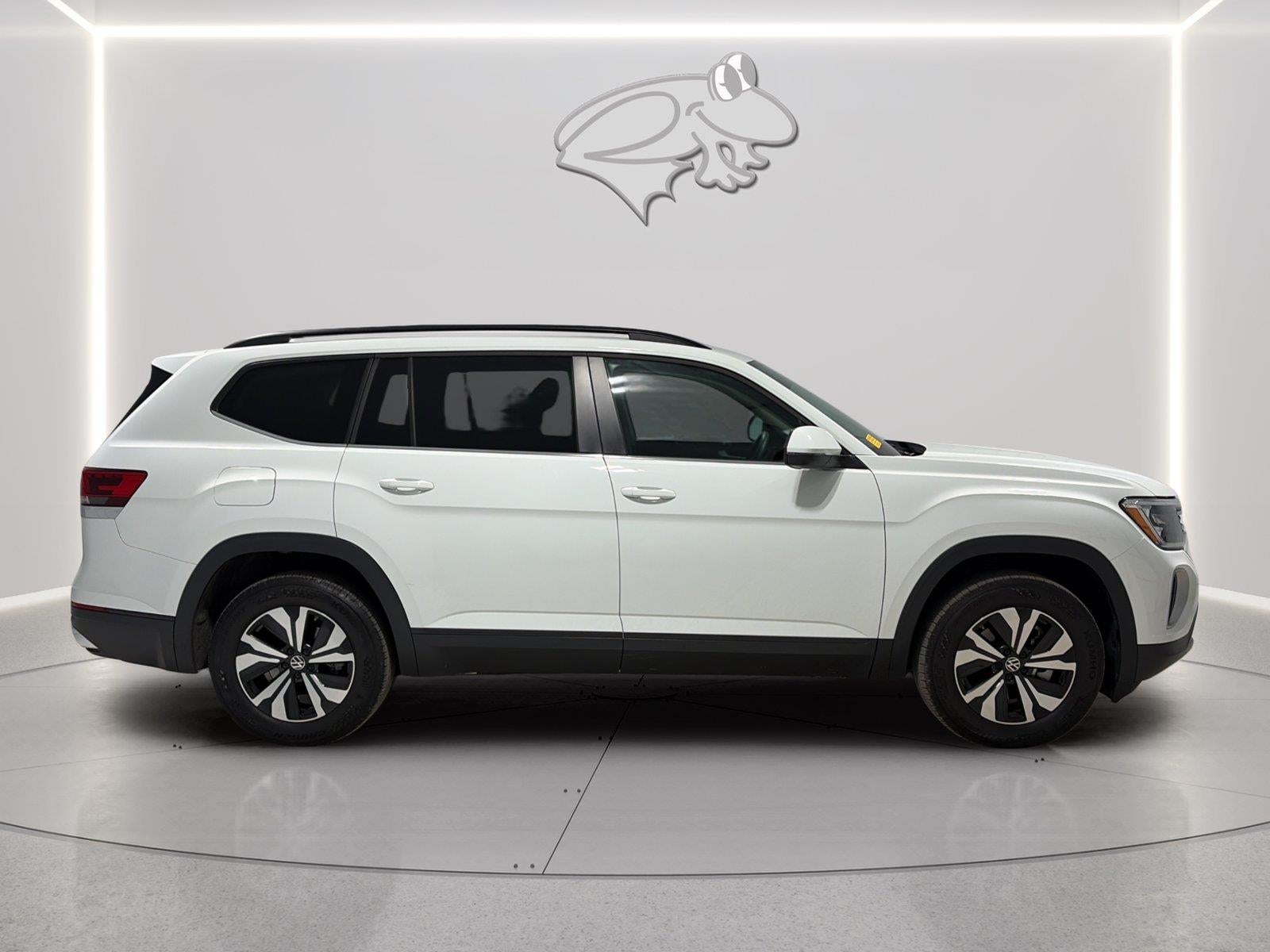 2024 Volkswagen Atlas 2.0T SE