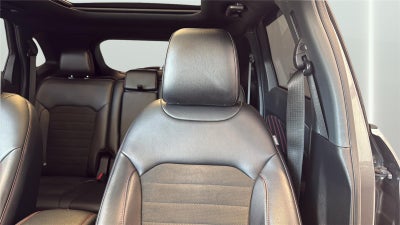 2022 Ford Edge ST-Line