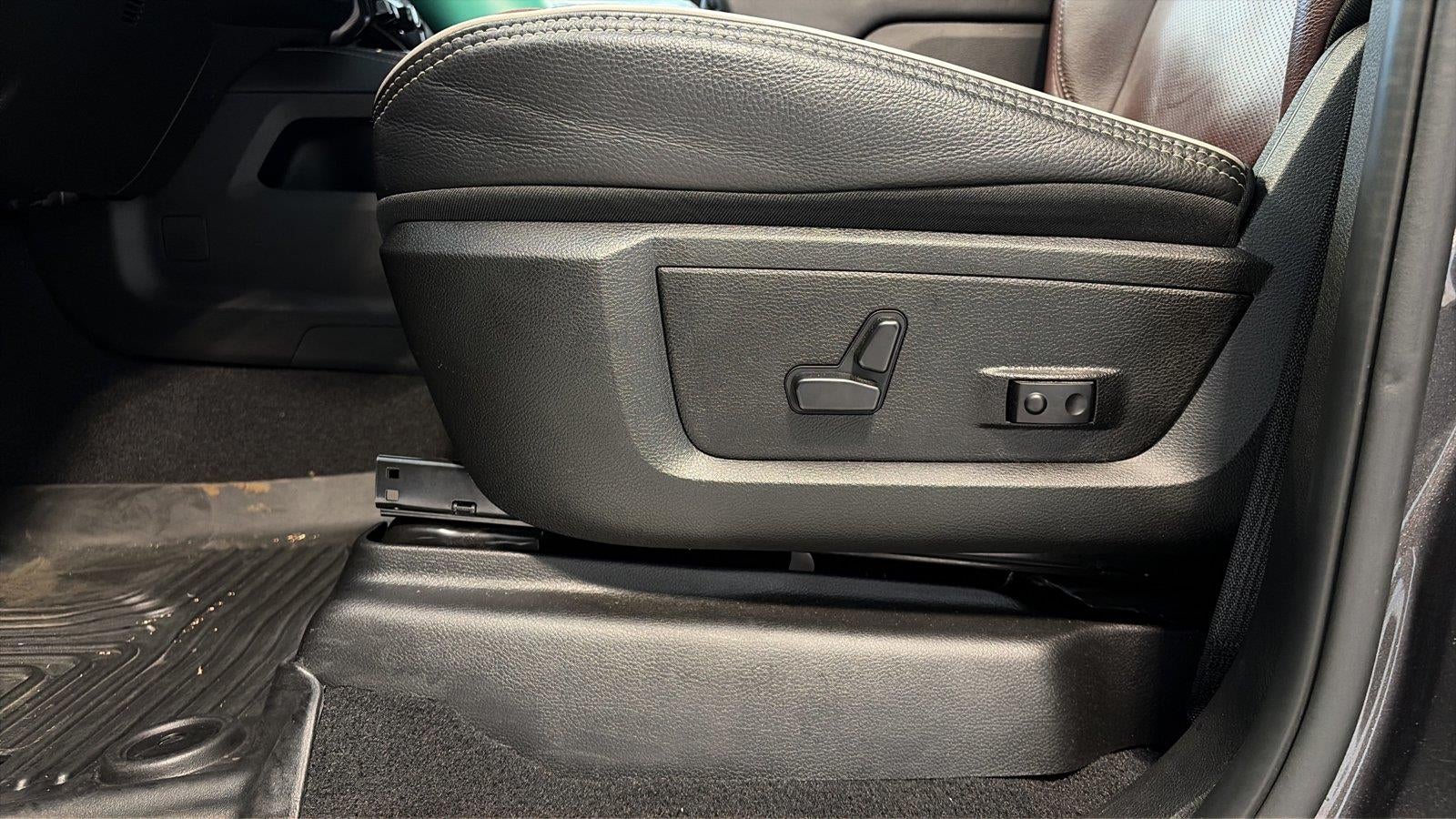 2025 RAM 3500 Limited