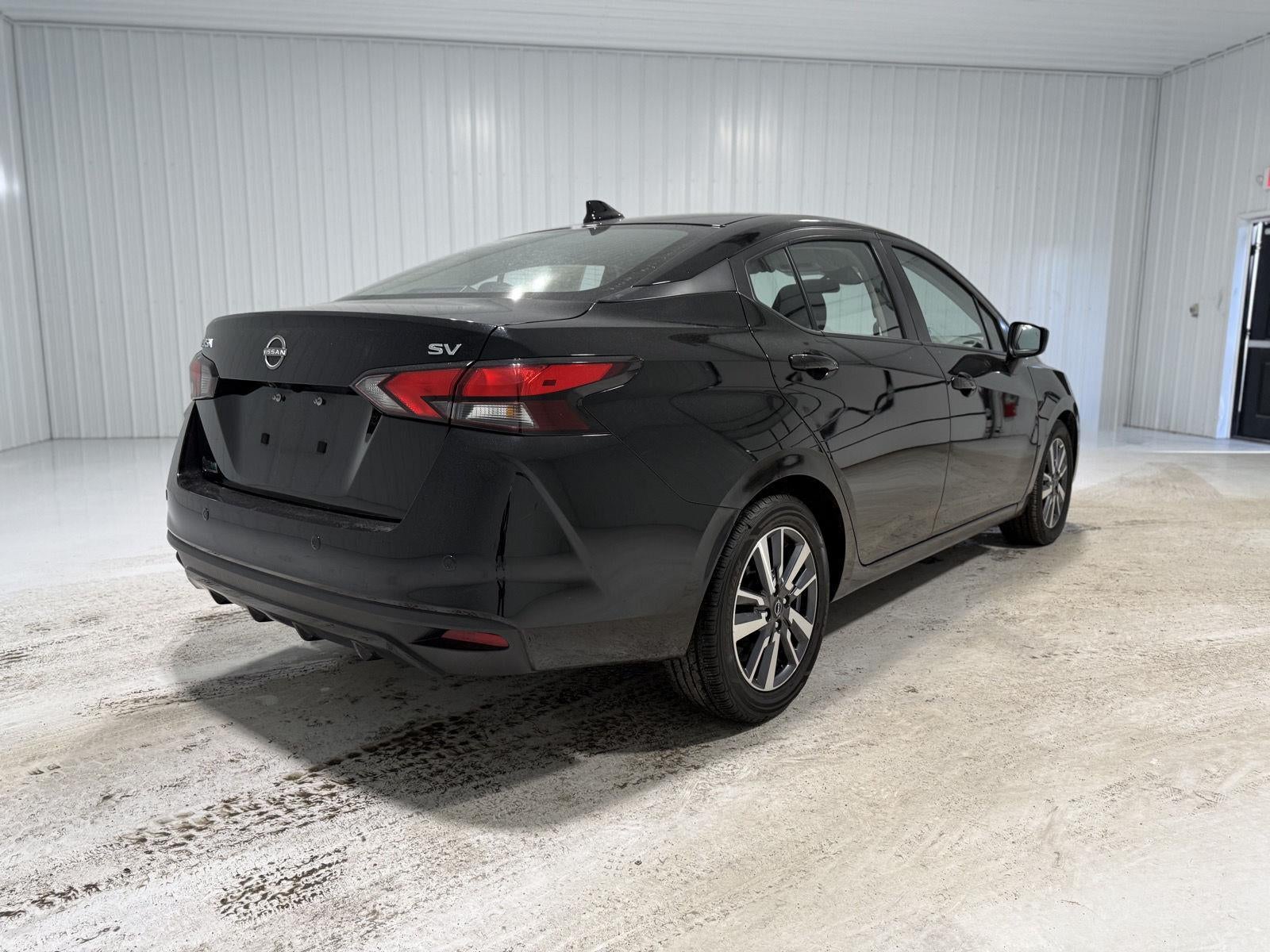 2023 Nissan Versa SV