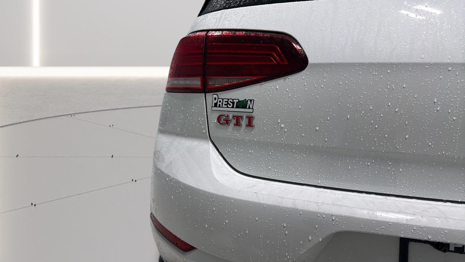 2020 Volkswagen Golf GTI S
