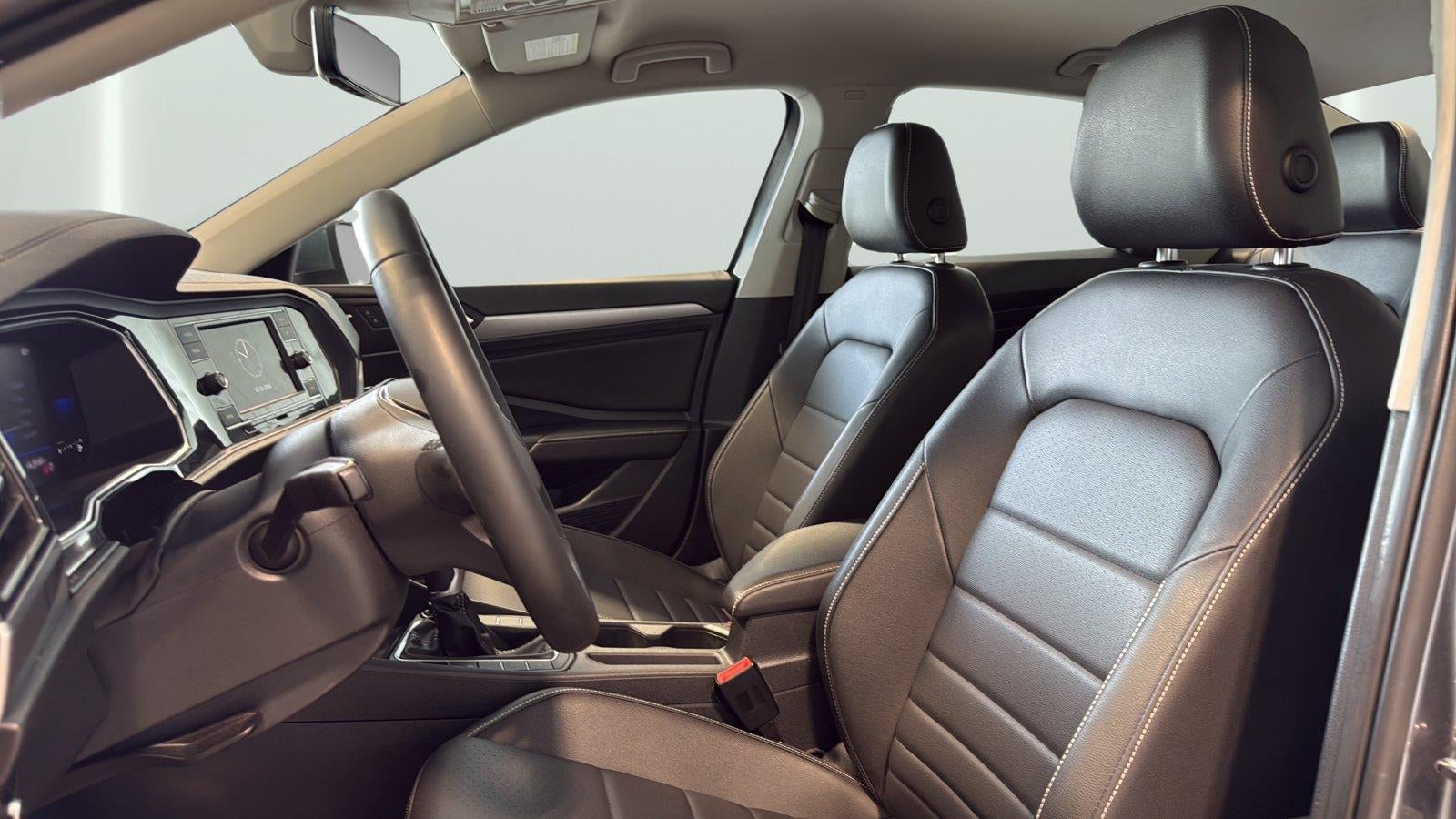 2022 Volkswagen Jetta SE