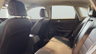 2022 Volkswagen Jetta SE