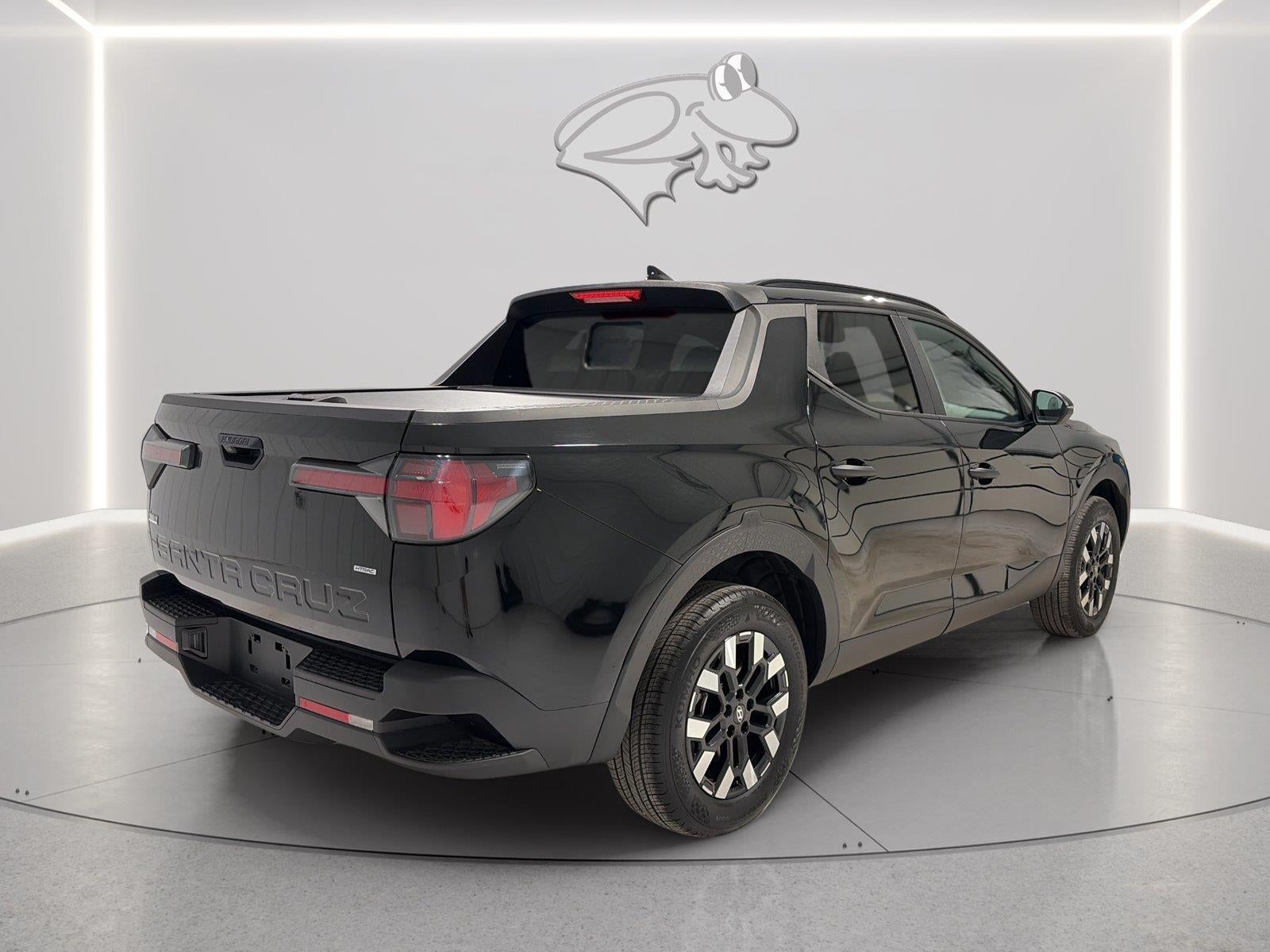 2025 Hyundai SANTA CRUZ SEL Activity