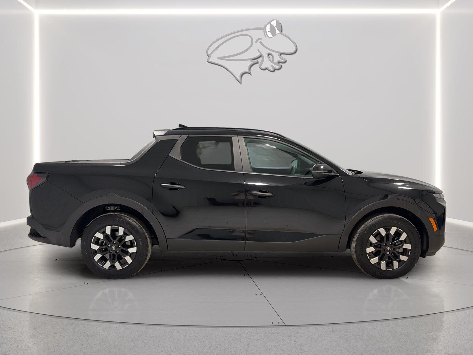 2025 Hyundai SANTA CRUZ SEL Activity