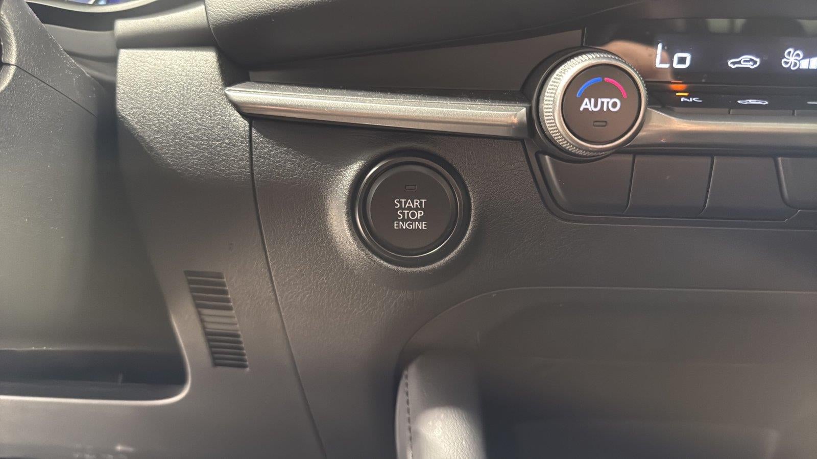 2025 Mazda Mazda3 Sedan 2.5 S Select Sport