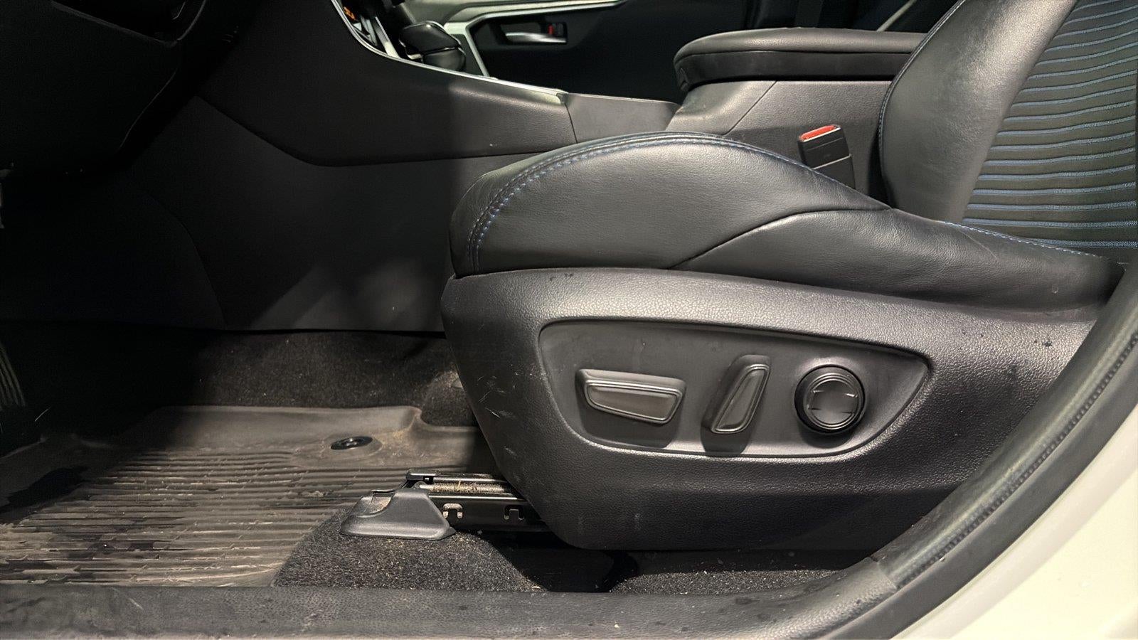 2022 Toyota Rav4 Hybrid XSE
