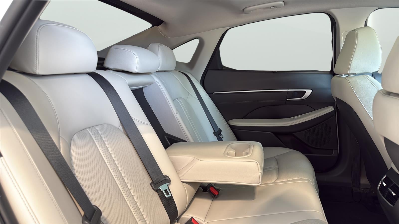 2025 Hyundai SONATA HYBRID Limi