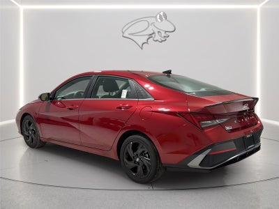 2026 Hyundai ELANTRA Sel