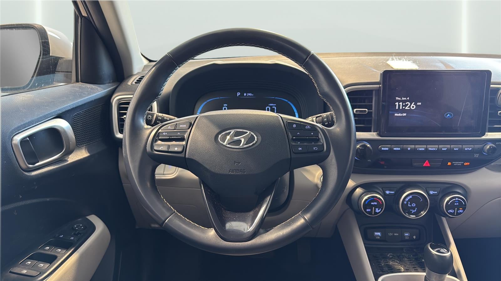 2023 Hyundai VENUE Limited