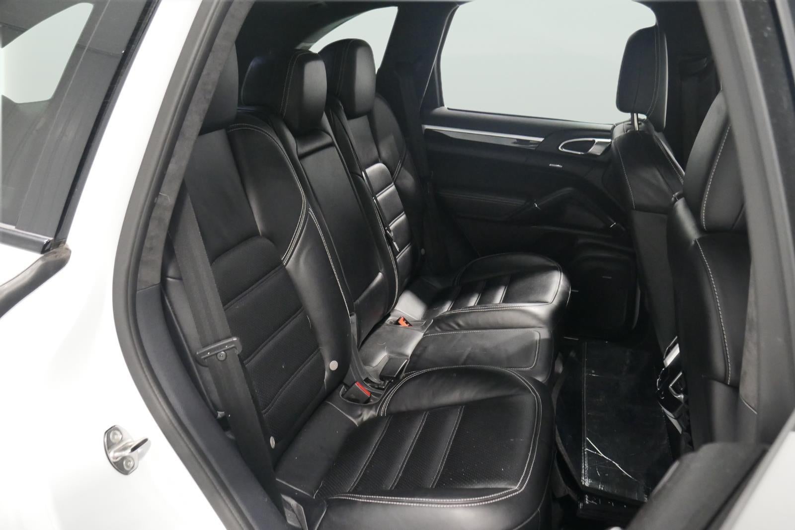 2017 Porsche Cayenne Turbo