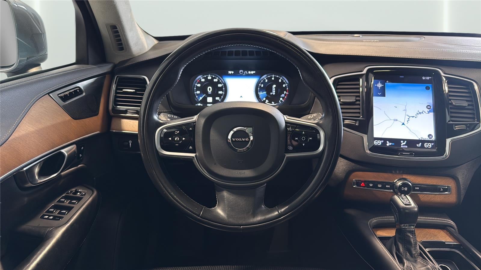 2019 Volvo XC90 Inscription