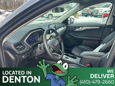 2022 Ford ESCAPE SEL