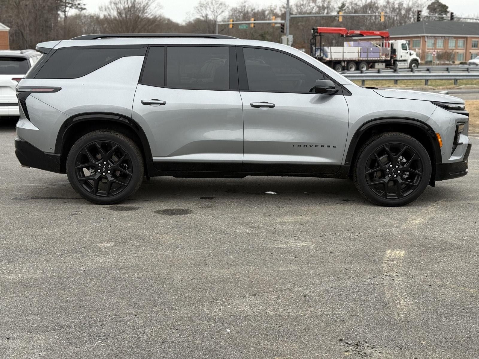 2025 Chevrolet Traverse FWD RS