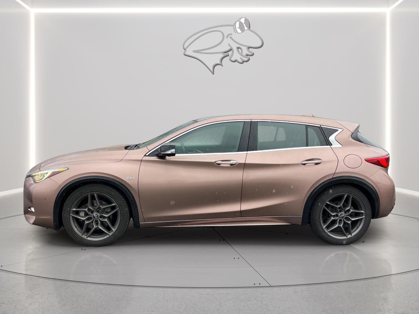 2018 INFINITI QX30 Sport