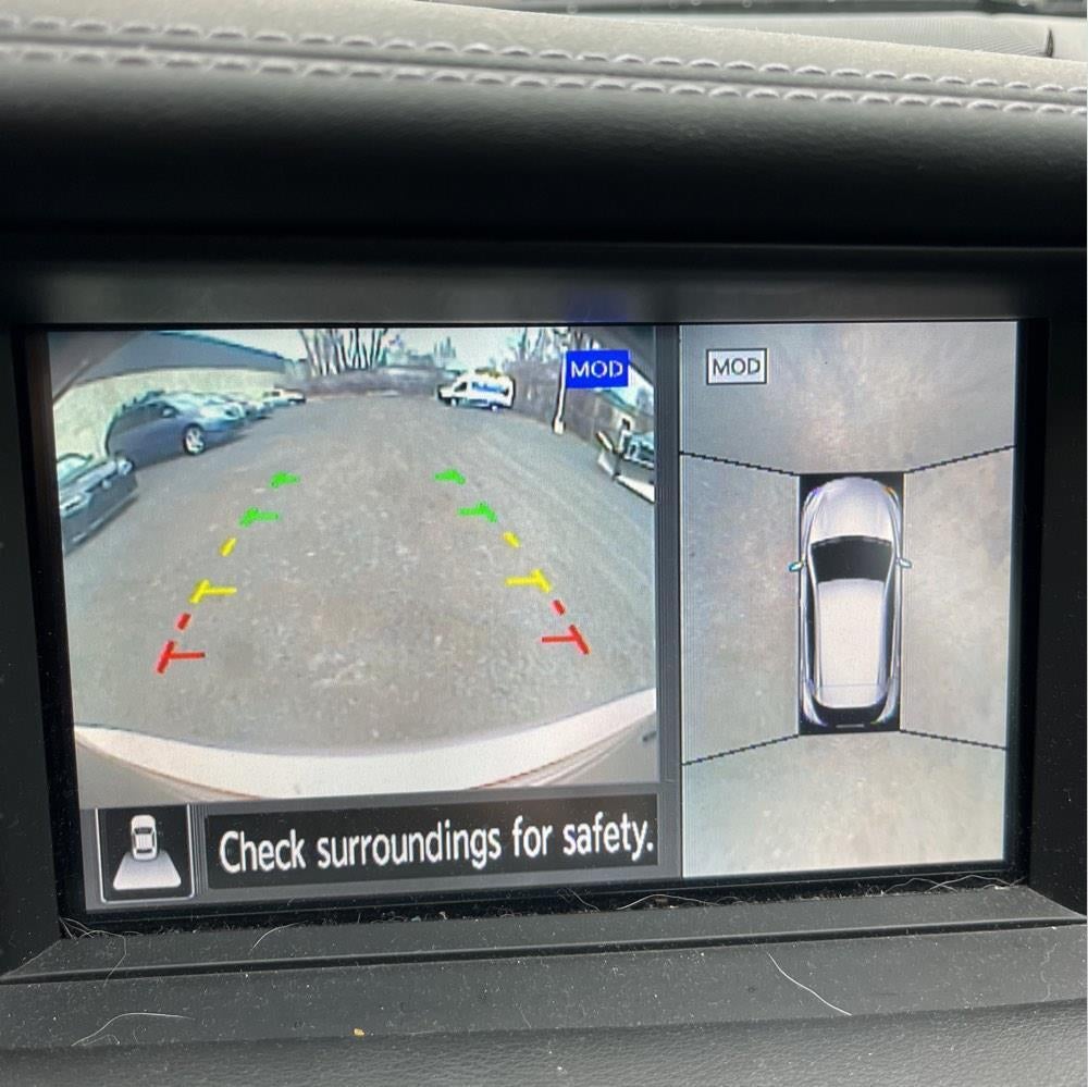 2018 INFINITI QX30 Sport