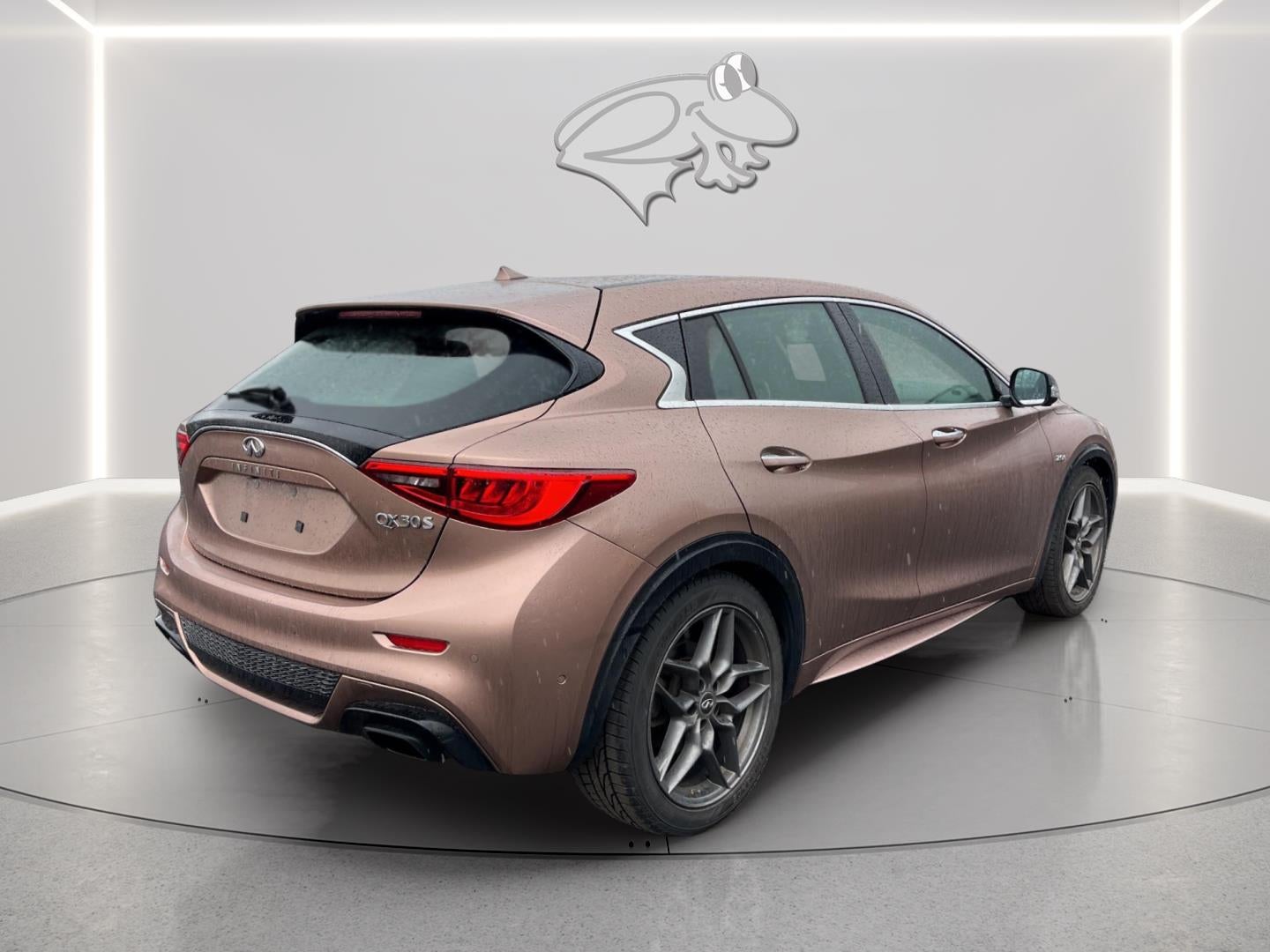 2018 INFINITI QX30 Sport
