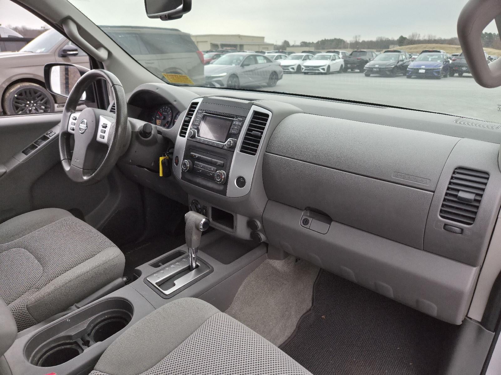 2016 Nissan FRONTIER SV