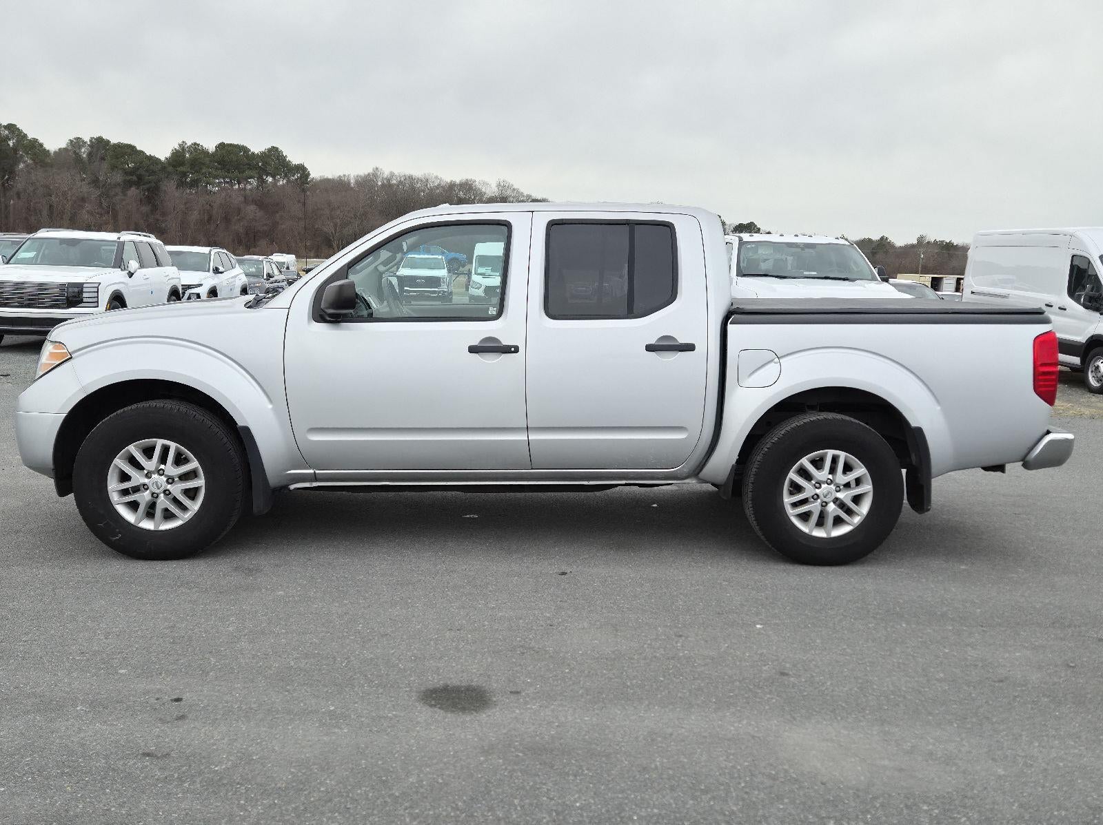 2016 Nissan FRONTIER SV