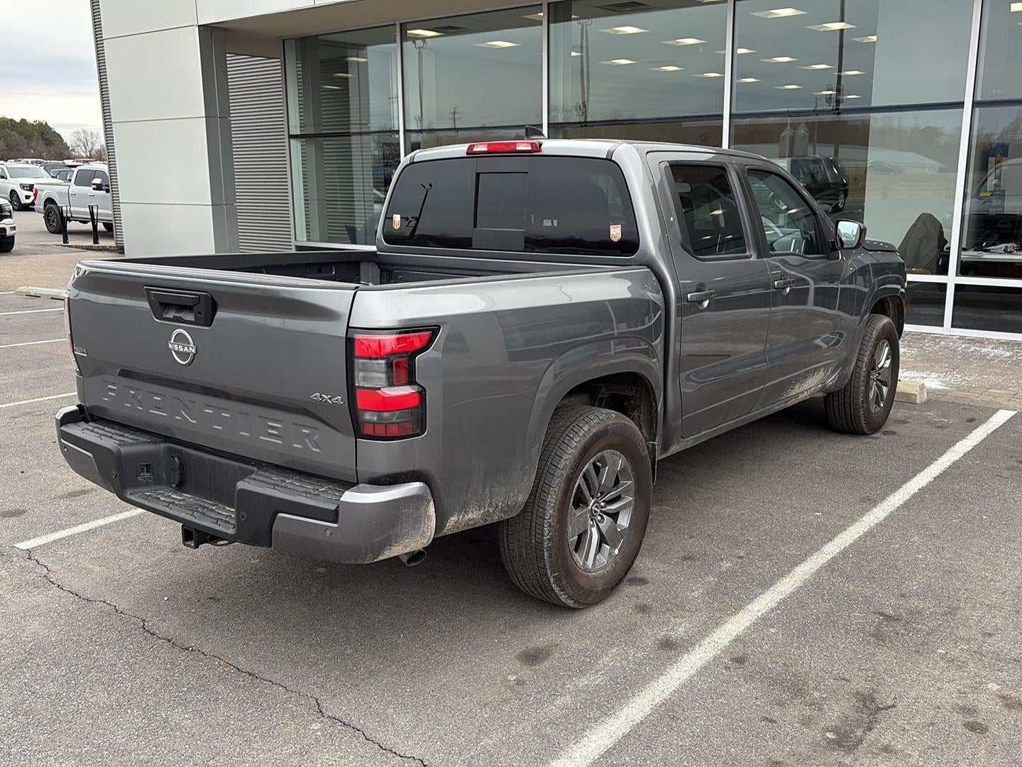 2025 Nissan Frontier SV