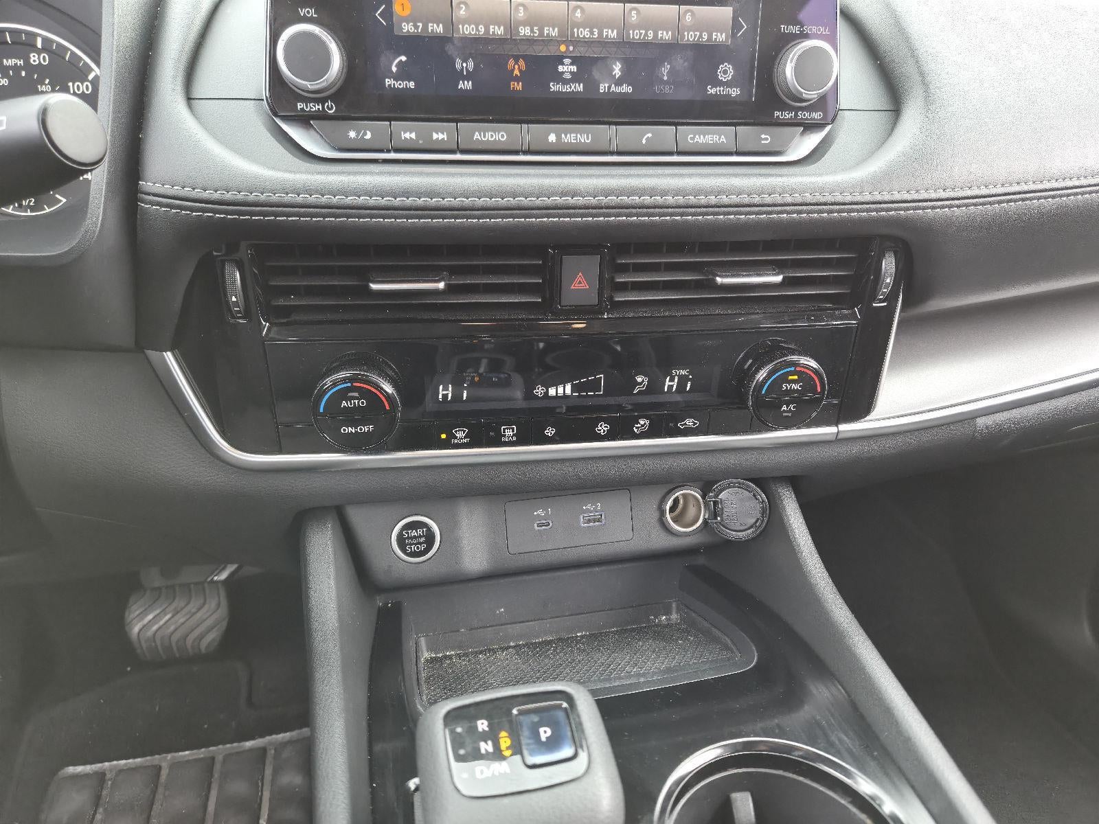 2022 Nissan Rogue SV