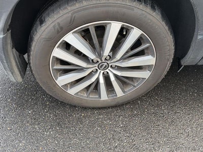 2022 Nissan Pathfinder Platinum