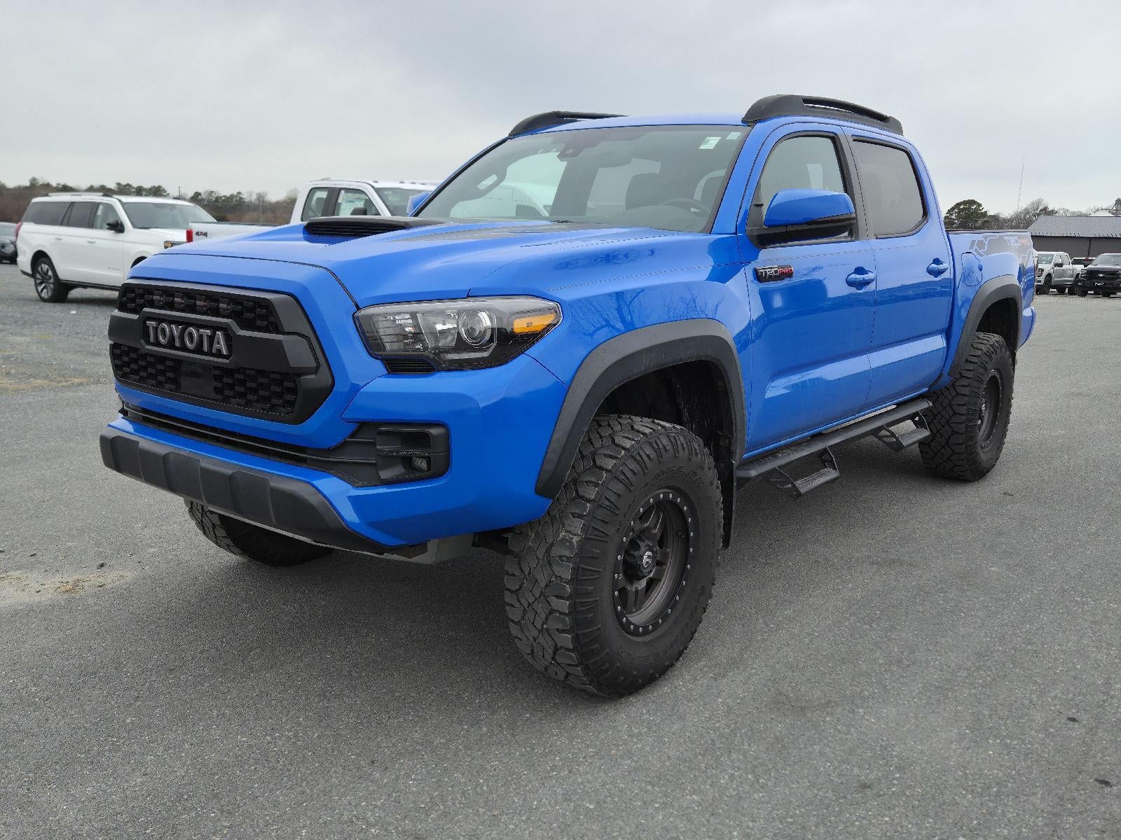 2019 Toyota TACOMA Base